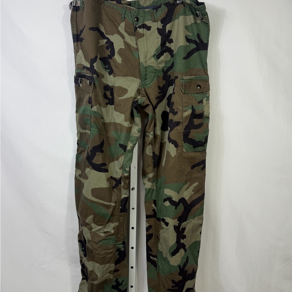 Mi Men's Green Camouflage Cargo Pants